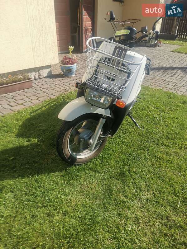 Скутер Yamaha Gear 4T 2009 в Львові