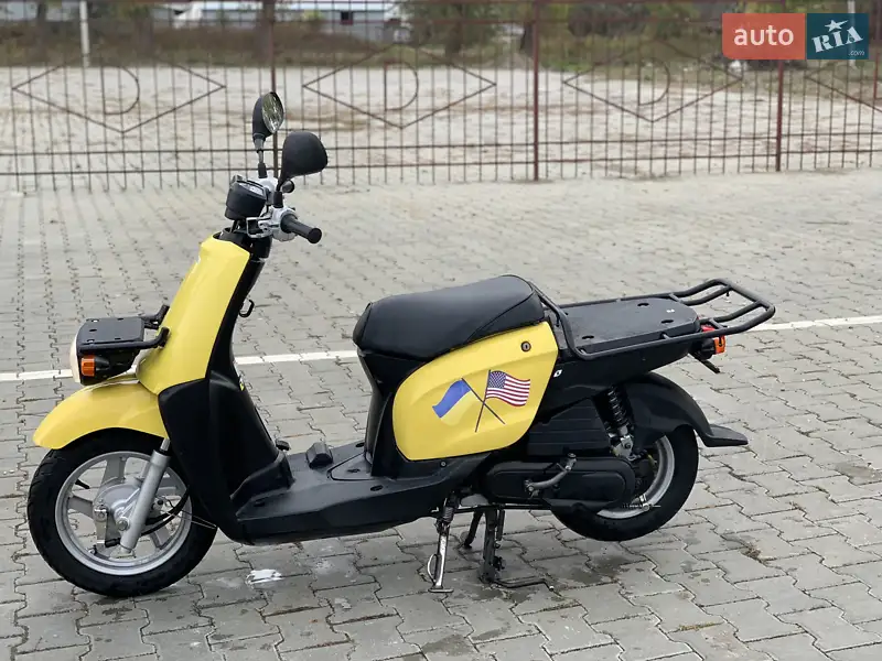 Вантажні моторолери, мотоцикли, скутери, мопеди Yamaha Gear 4T 2015 в 