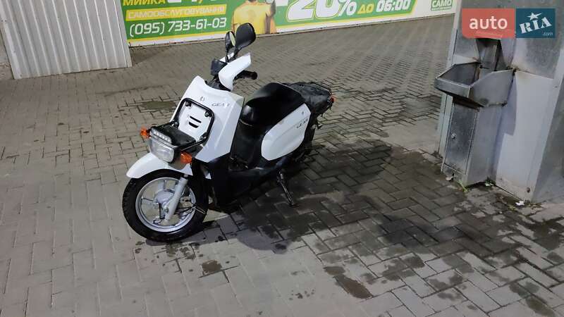 Грузовые мотороллеры, мотоциклы, скутеры, мопеды Yamaha Gear 4T 2008 в Львове