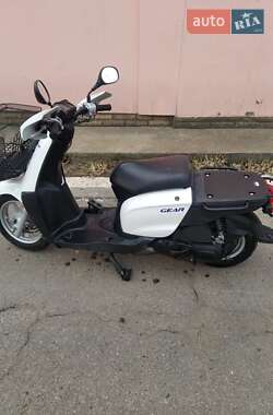 Грузовые мотороллеры, мотоциклы, скутеры, мопеды Yamaha Gear 4T 2009 в Рени