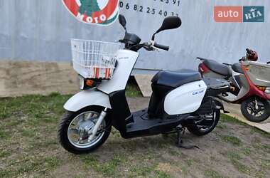 Скутер Yamaha Gear 4T 2012 в 