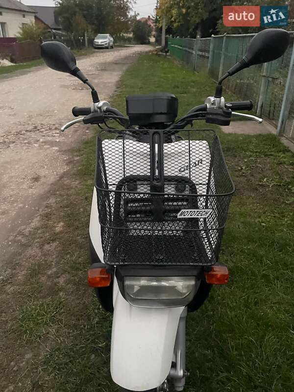 Грузовые мотороллеры, мотоциклы, скутеры, мопеды Yamaha Gear 4T 2008 в Збараже фото 4 Грузовые мотороллеры, мотоциклы, скутеры, мопеды Yamaha Gear 4T 2008 в Збараже