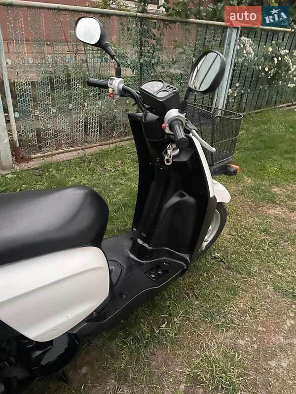 Грузовые мотороллеры, мотоциклы, скутеры, мопеды Yamaha Gear 4T 2008 в Збараже фото 20 Грузовые мотороллеры, мотоциклы, скутеры, мопеды Yamaha Gear 4T 2008 в Збараже