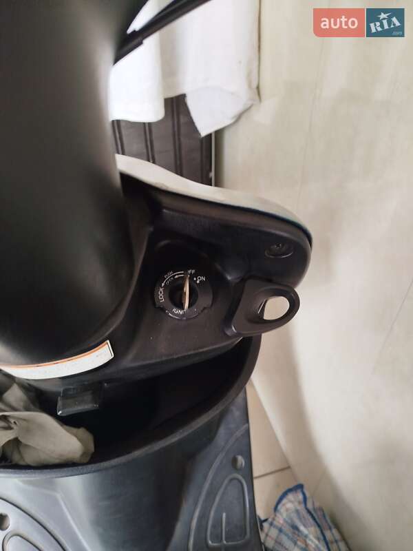 Мопеди Yamaha Grand Axis 1999 в Білій Церкві фото 5 Мопеди Yamaha Grand Axis 1999 в Білій Церкві