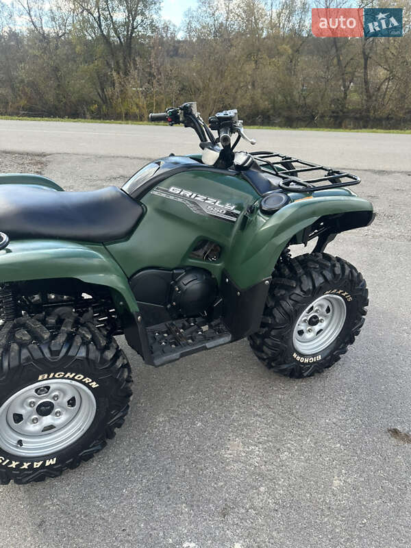 Квадроцикл  утилитарный Yamaha Grizzly 2014 в Тернополе