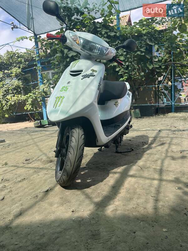 Мопеды Yamaha Jog SA 39 ZR 2015 в Николаевке фото Мопеды Yamaha Jog SA 39 ZR 2015 в Николаевке