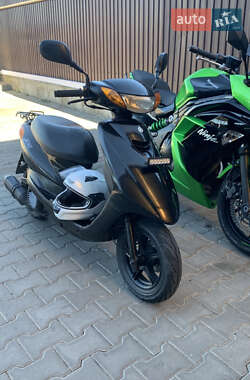 Скутер Yamaha  Jog SA 39 ZR 2014 в Львові