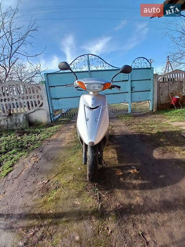 Yamaha Jog SA16 2004 Yamaha Jog SA16 2004