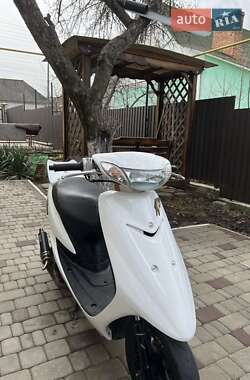 Грузовые мотороллеры, мотоциклы, скутеры, мопеды Yamaha Jog SA16 2004 в 