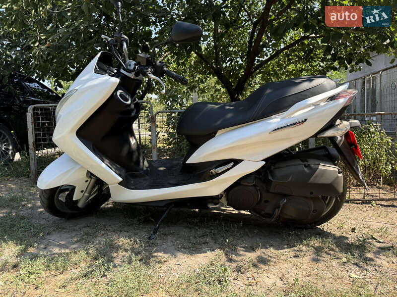 Скутер Yamaha Majesty 155S SG28J 2015 в Днепре