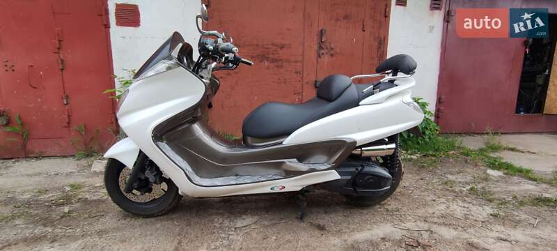 Максі-скутер Yamaha Majesty 250 2005 в Хмельницькому