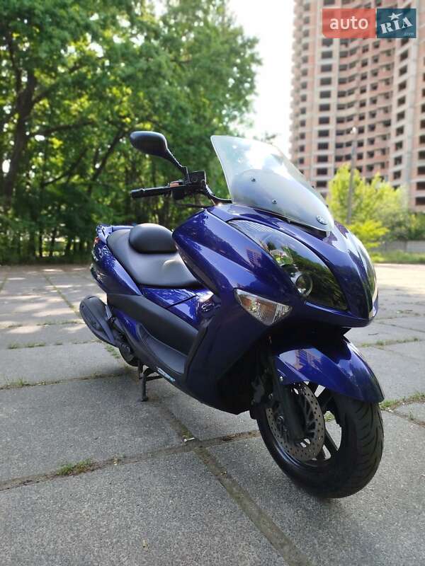 Максі-скутер Yamaha Majesty 250 2007 в Чернігові