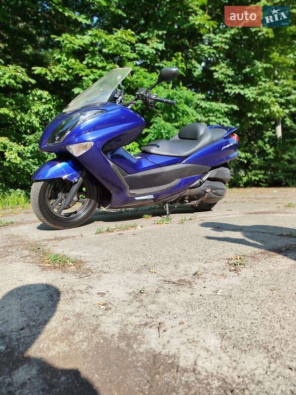 Максі-скутер Yamaha Majesty 250 2007 в Чернігові