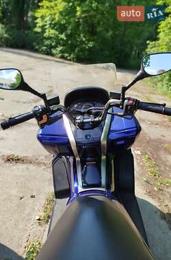 Макси-скутер Yamaha Majesty 250 2007 в 