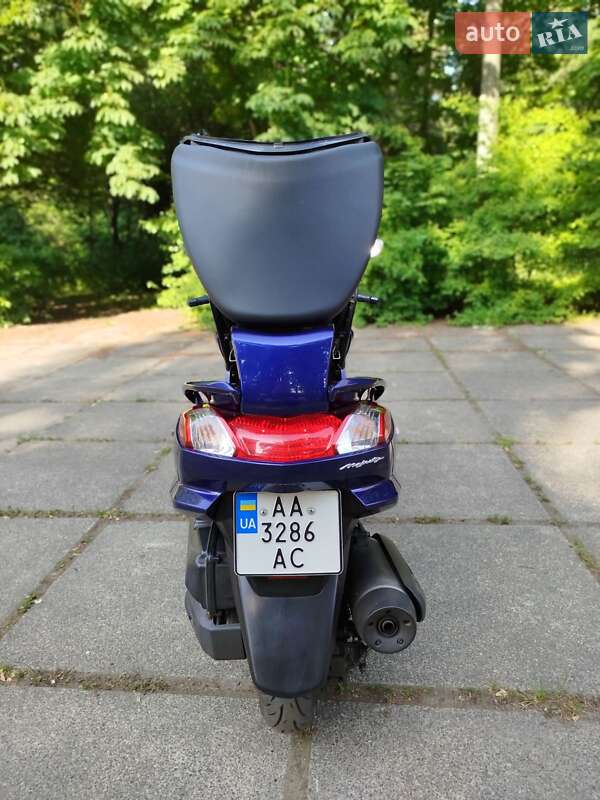 Максі-скутер Yamaha Majesty 250 2007 в Чернігові
