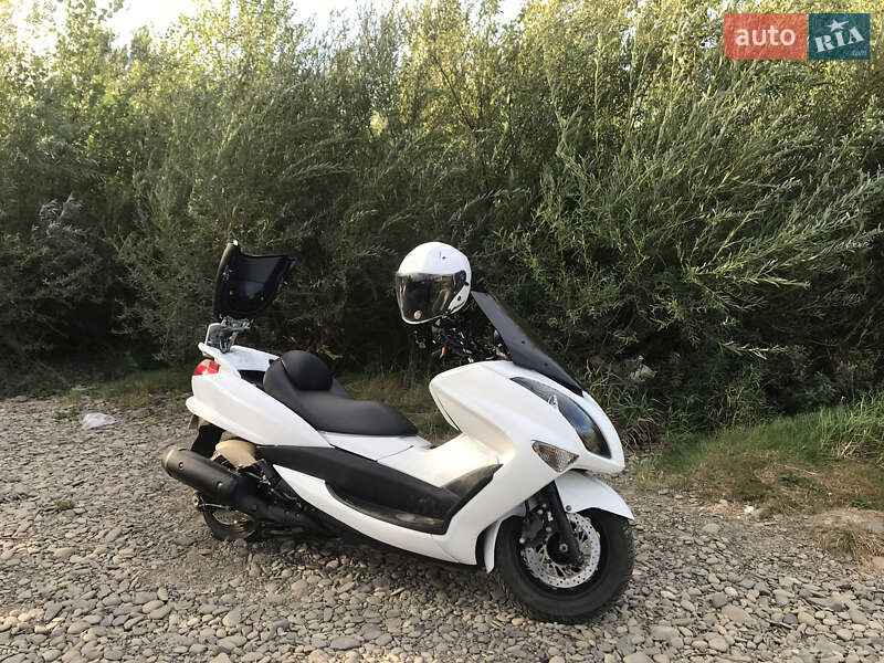 Макси-скутер Yamaha Majesty 250 2011 в Ужгороде фото 20 Макси-скутер Yamaha Majesty 250 2011 в Ужгороде