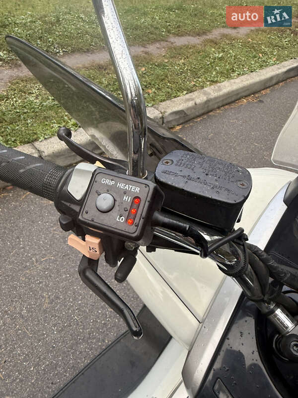 Макси-скутер Yamaha Majesty 250 2008 в Киеве фото 9 Макси-скутер Yamaha Majesty 250 2008 в Киеве