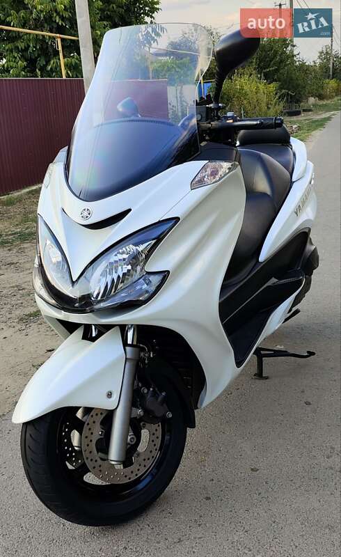 Макси-скутер Yamaha Majesty 400 2012 в 
