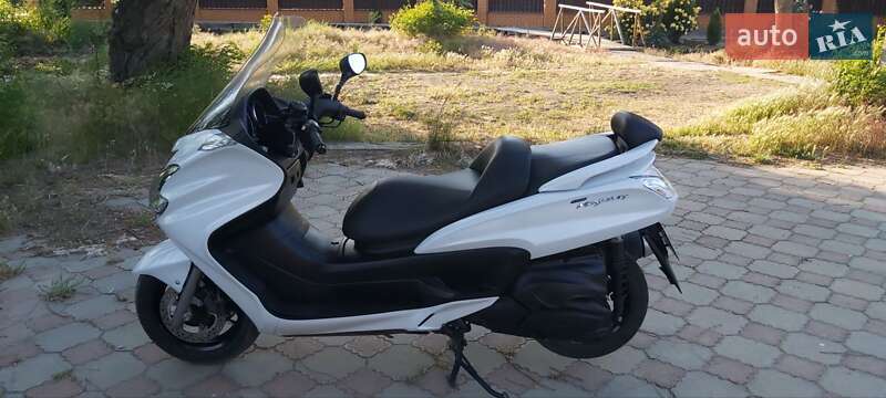 Максі-скутер Yamaha Majesty 400 2012 в Вилкове