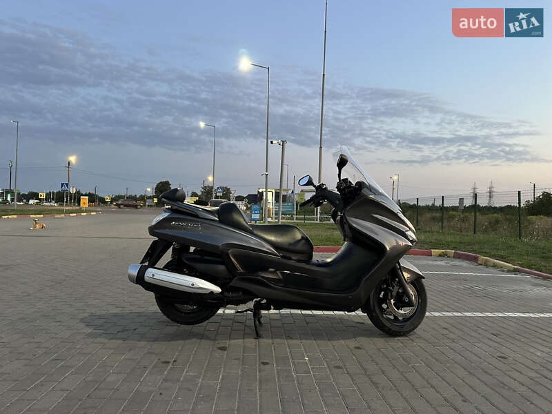 Макси-скутер Yamaha Majesty 400 2010 в Ивано-Франковске фото 2 Макси-скутер Yamaha Majesty 400 2010 в Ивано-Франковске
