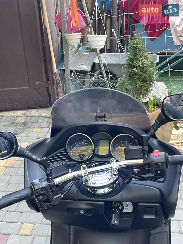 Максі-скутер Yamaha Majesty 400 2016 в Одесі фото 10 Максі-скутер Yamaha Majesty 400 2016 в Одесі