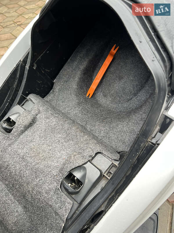 Максі-скутер Yamaha Majesty 400 2012 в Бучачі