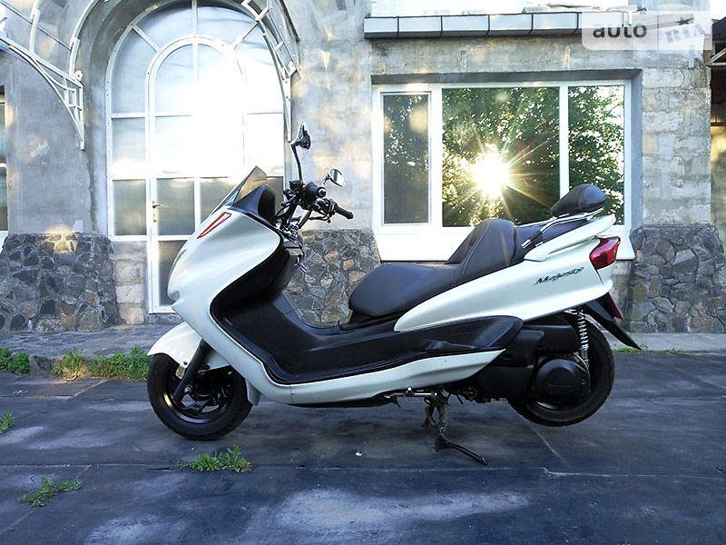 Максі-скутер Yamaha Majesty 2005 в Дніпрі