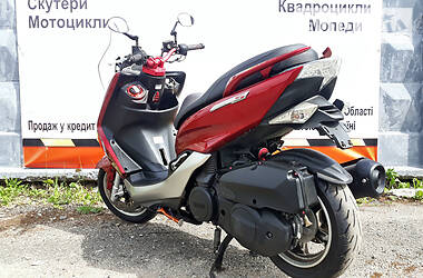 Максі-скутер Yamaha Majesty 2015 в Івано-Франківську