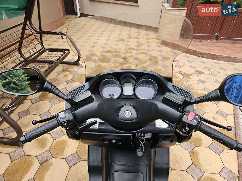 Максі-скутер Yamaha Majesty 2000 в Миколаєві
