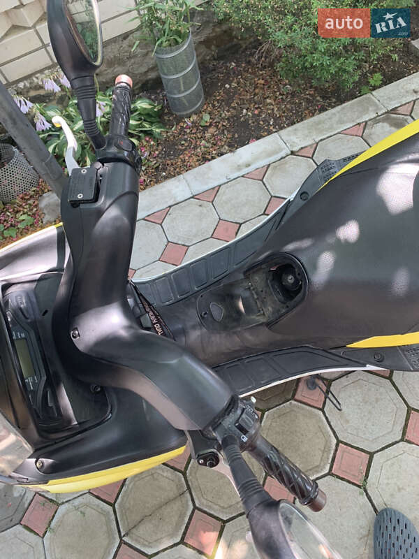 Макси-скутер Yamaha Majesty 2009 в Вознесенске