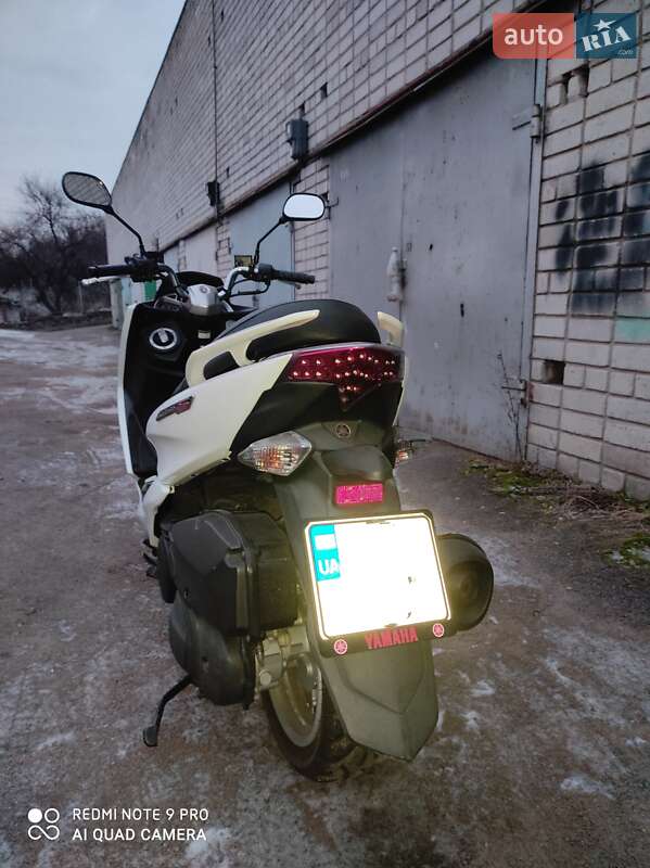 Максі-скутер Yamaha Majesty 2015 в Дніпрі