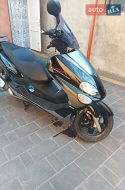 Моторолер Yamaha Majesty 2005 в Рівному