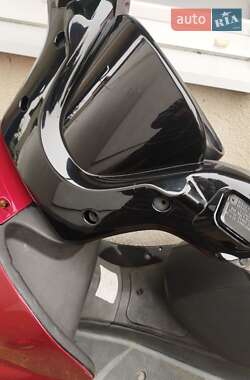 Мопеды Yamaha Majesty 2006 в Черновцах