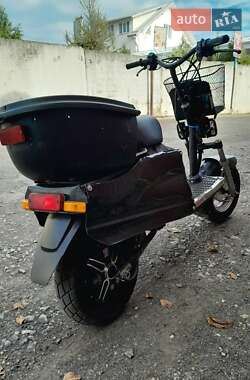 Скутер Yamaha Mint 2025 в 