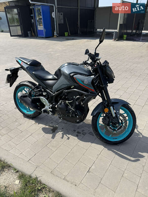Спортбайк Yamaha MT-03 2023 в 