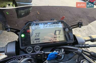 Мотоцикл Без обтекателей (Naked bike) Yamaha MT-03 2020 в 