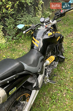 Мотоцикл Классік Yamaha MT-03 2006 в  фото 4 Мотоцикл Классік Yamaha MT-03 2006 в
