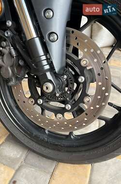 Мотоцикл Без обтекателей (Naked bike) Yamaha MT-03 2022 в  фото 7 Мотоцикл Без обтекателей (Naked bike) Yamaha MT-03 2022 в