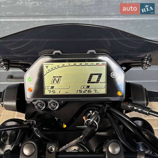 Мотоцикл Без обтекателей (Naked bike) Yamaha MT-03 2023 в Белой Церкви фото 4 Мотоцикл Без обтекателей (Naked bike) Yamaha MT-03 2023 в Белой Церкви