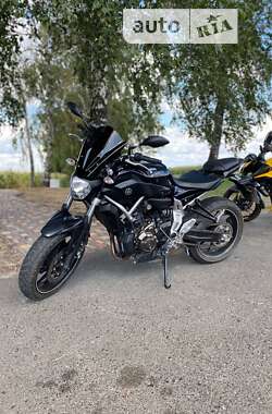 Мотоцикл Без обтекателей (Naked bike) Yamaha MT-07 2015 в Миргороде