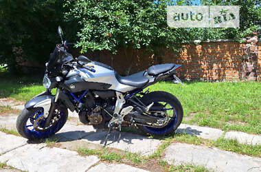 Мокик Yamaha MT-07 2015 в Згуровке