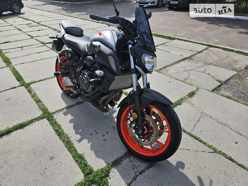 Yamaha MT-07 2019
