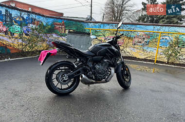 Мотоцикл Без обтекателей (Naked bike) Yamaha MT-07 2022 в Днепре