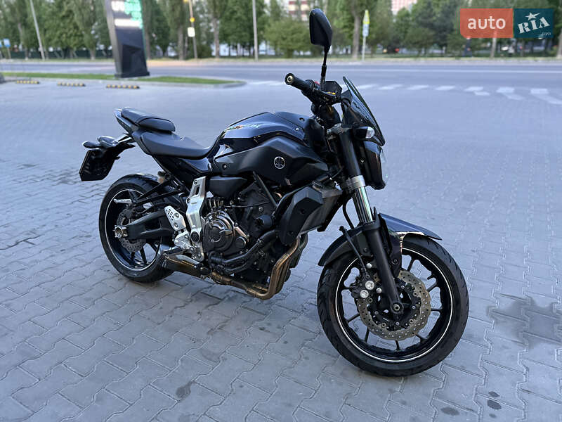 Мотоцикл Без обтікачів (Naked bike) Yamaha MT-07 2016 в Києві