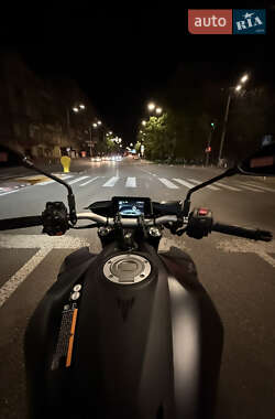 Мотоцикл Без обтекателей (Naked bike) Yamaha MT-07 2025 в 