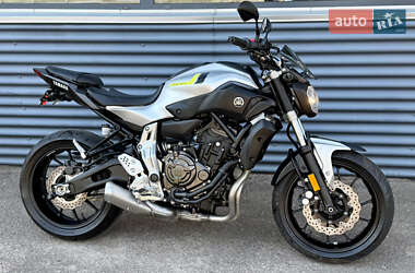 Мотоцикл Без обтекателей (Naked bike) Yamaha MT-07 2017 в Киеве