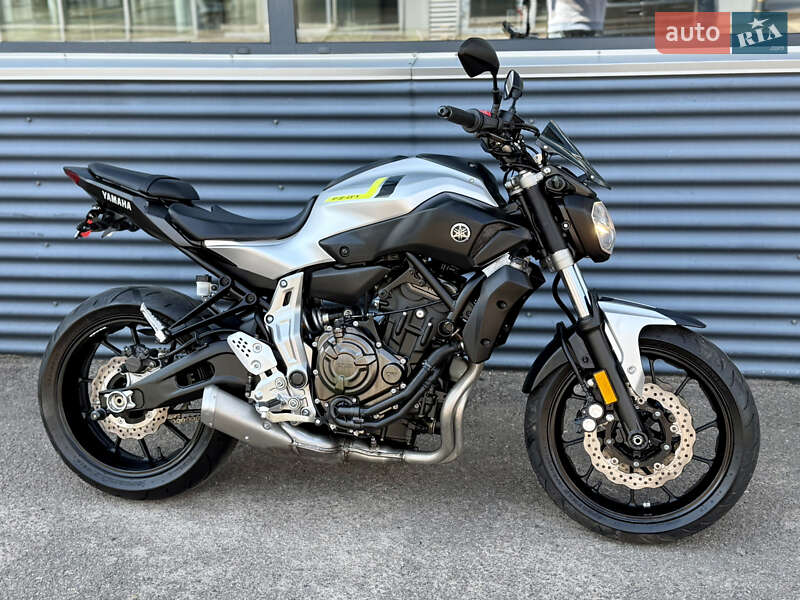 Yamaha MT-07 2017