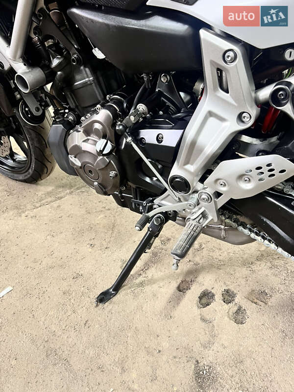 Мотоцикл Без обтікачів (Naked bike) Yamaha MT-07 2014 в Житомирі