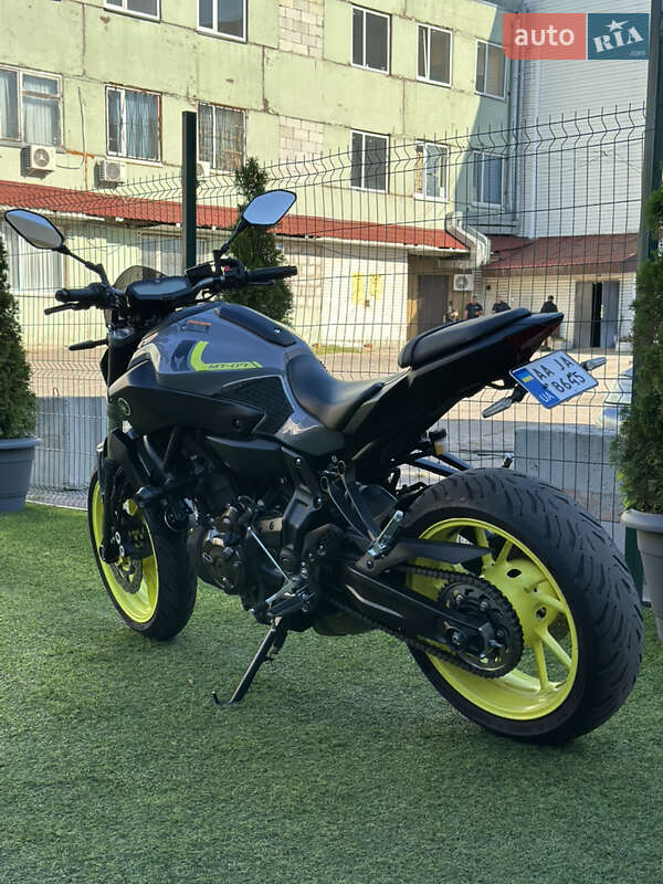 Мотоцикл Без обтікачів (Naked bike) Yamaha MT-07 2016 в Києві