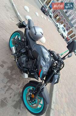Мотоцикл Без обтекателей (Naked bike) Yamaha MT-07 2023 в 